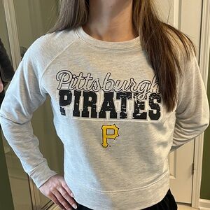 Pittsburgh Pirates Women's Gray Sweatshirt